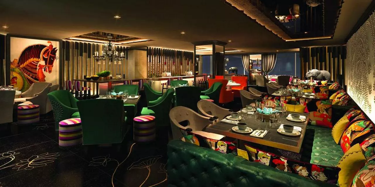 TAJDUBAI_SHAABAVIZ (4).jpg